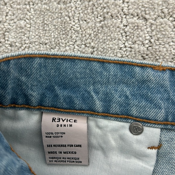 Revice “Yin Yang Tokyo” zip around light dark wash cutoff denim short American - Picture 8 of 8